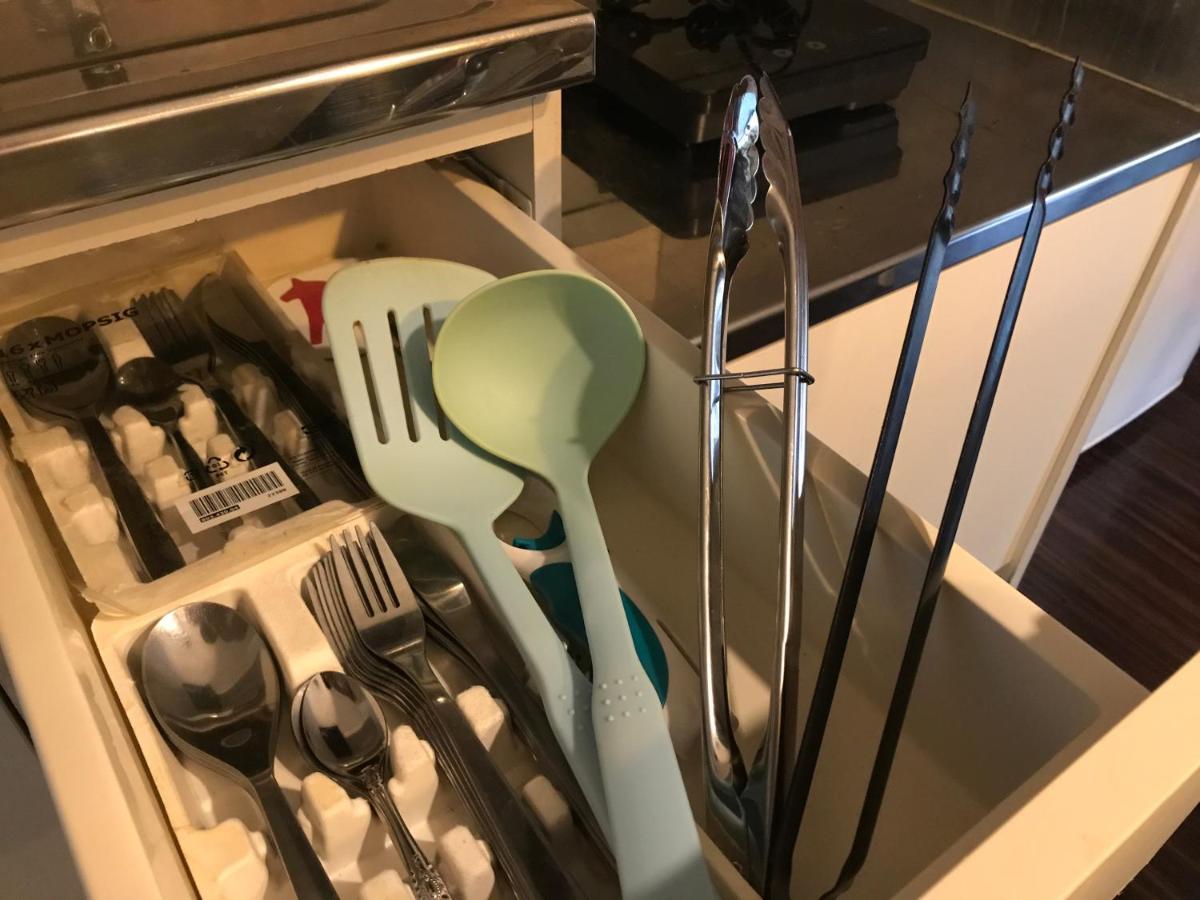 Apartemen 50 m² dengan 1 kamar tidur dan 1 kamar mandi pribadi di Shinsaibashi Osaka Bagian luar foto