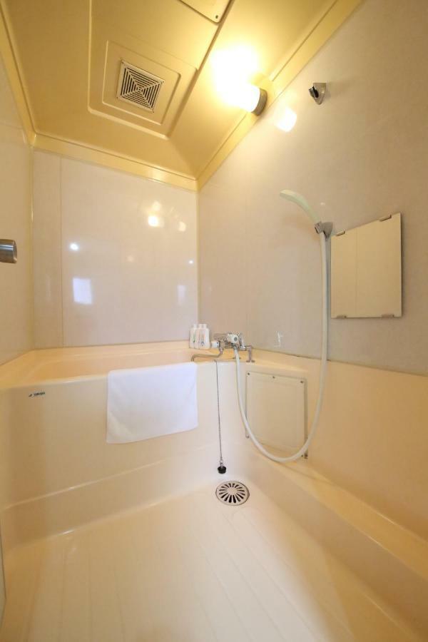 Apartemen 50 m² dengan 1 kamar tidur dan 1 kamar mandi pribadi di Shinsaibashi Osaka Bagian luar foto
